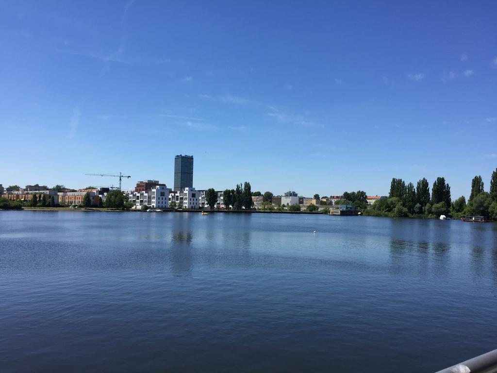 Apartments Rummelsburger Bucht Am Ostkreuz Berlin Exteriör bild
